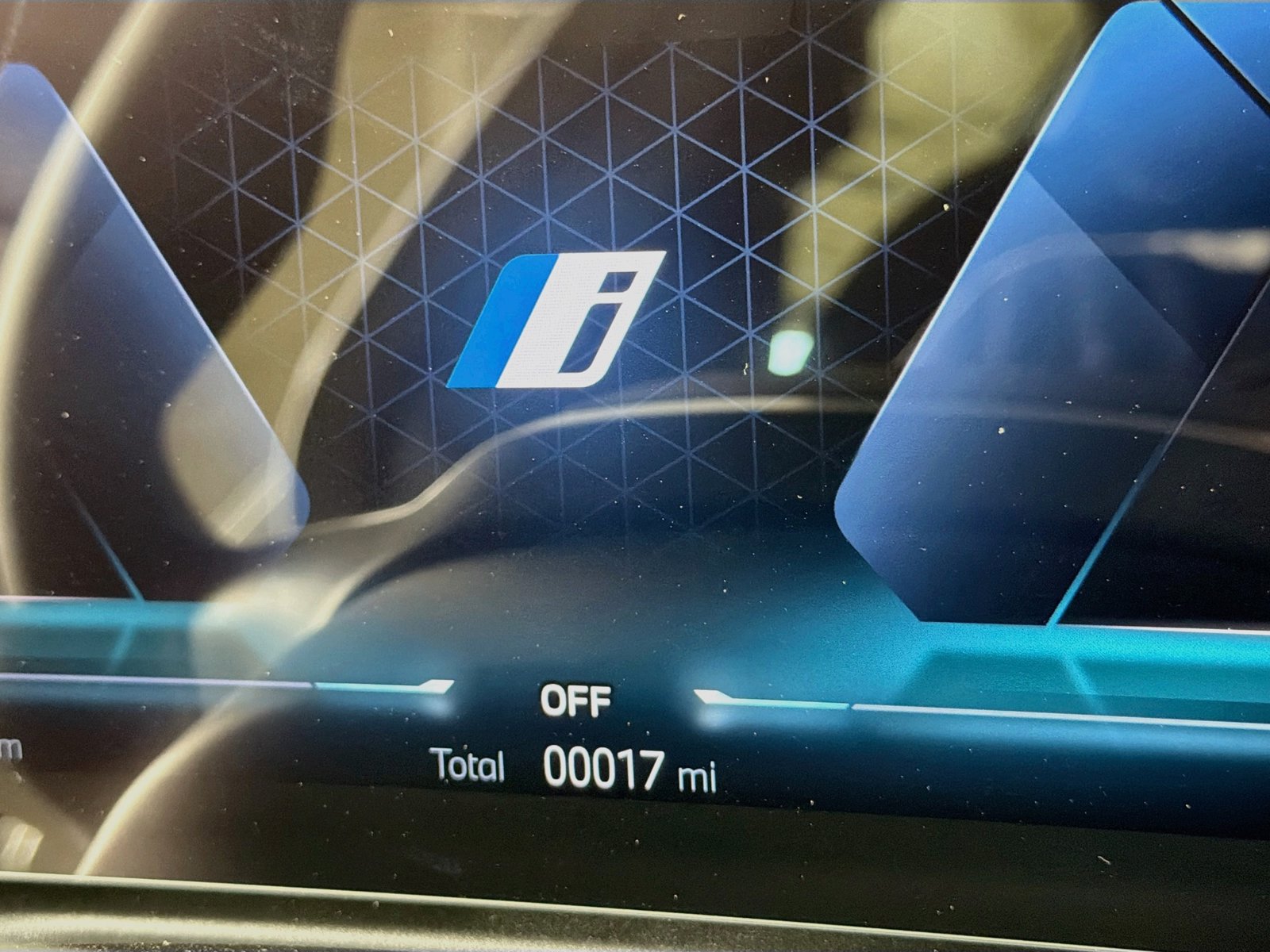 New 2026 BMW i4 eDrive40 w/ Parking Assistance Package RWD image 12