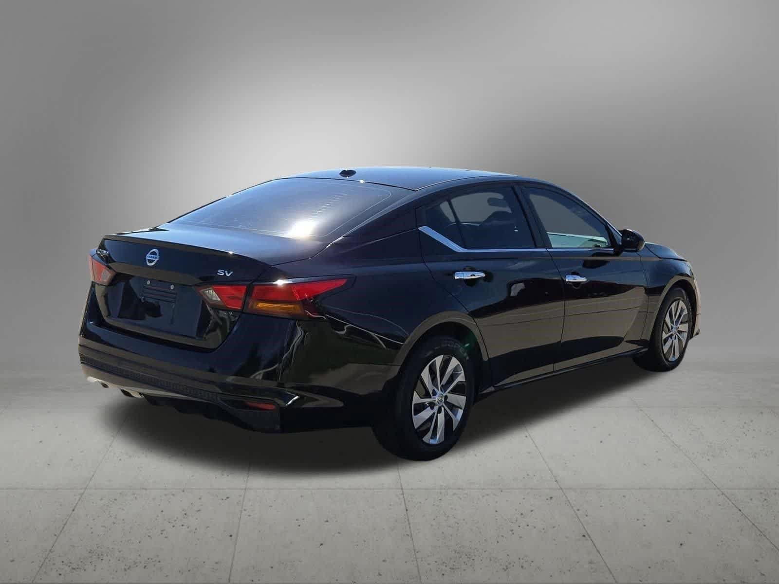 Used 2019 Nissan Altima 2.5 S FWD image 6