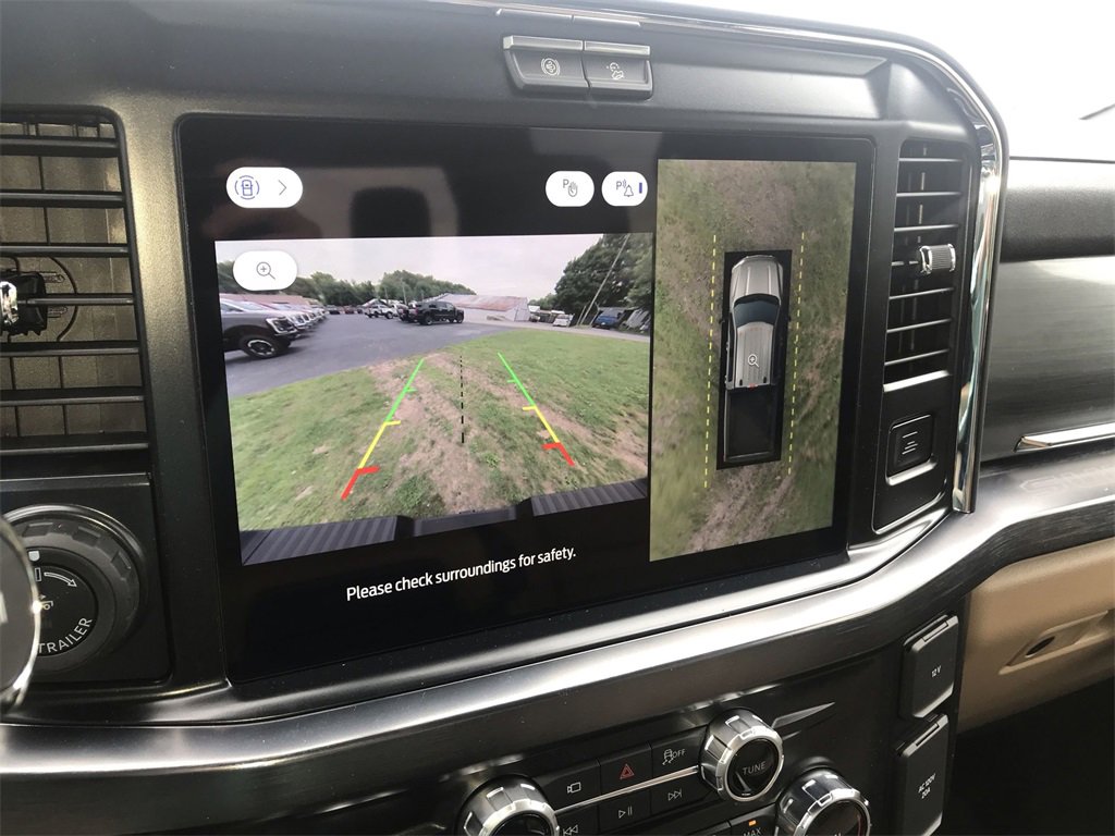 New 2025 Ford F250 Lariat w/ Lariat Ultimate Package image 17