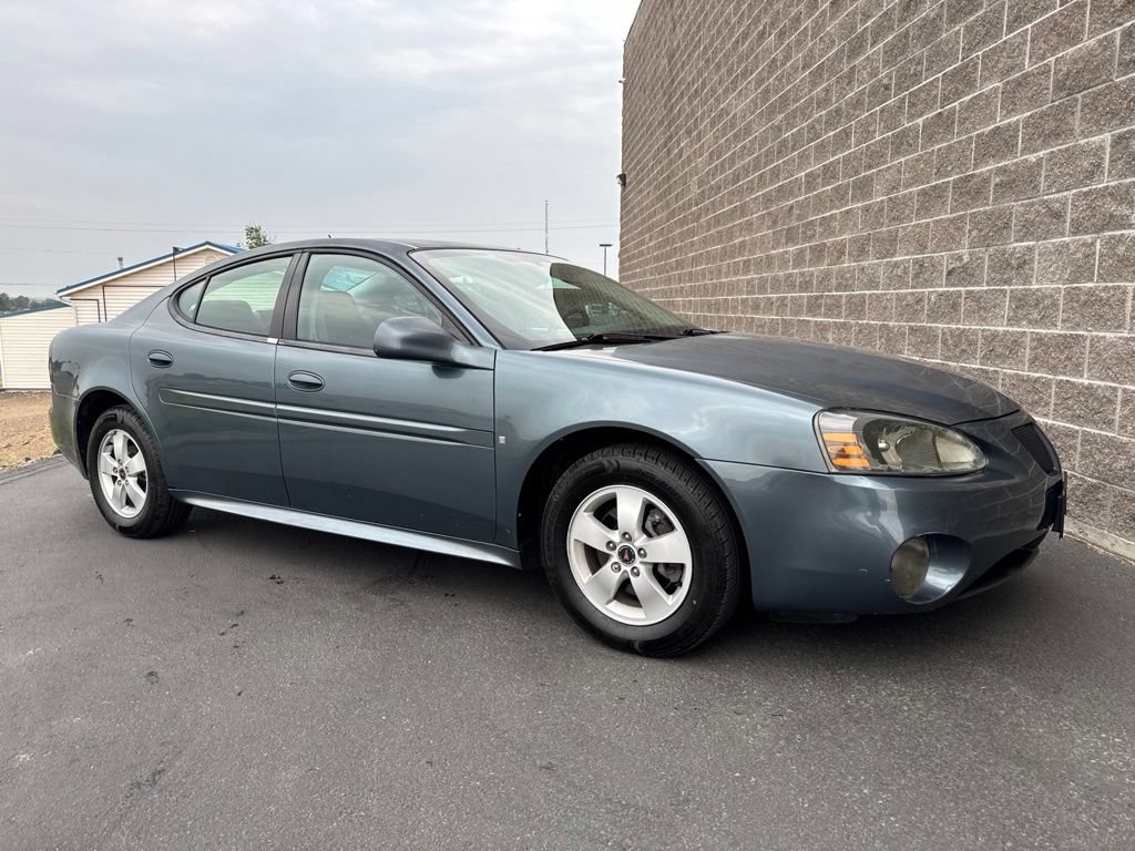 Used 2006 Pontiac Grand Prix w/ Security Package FWD image 1