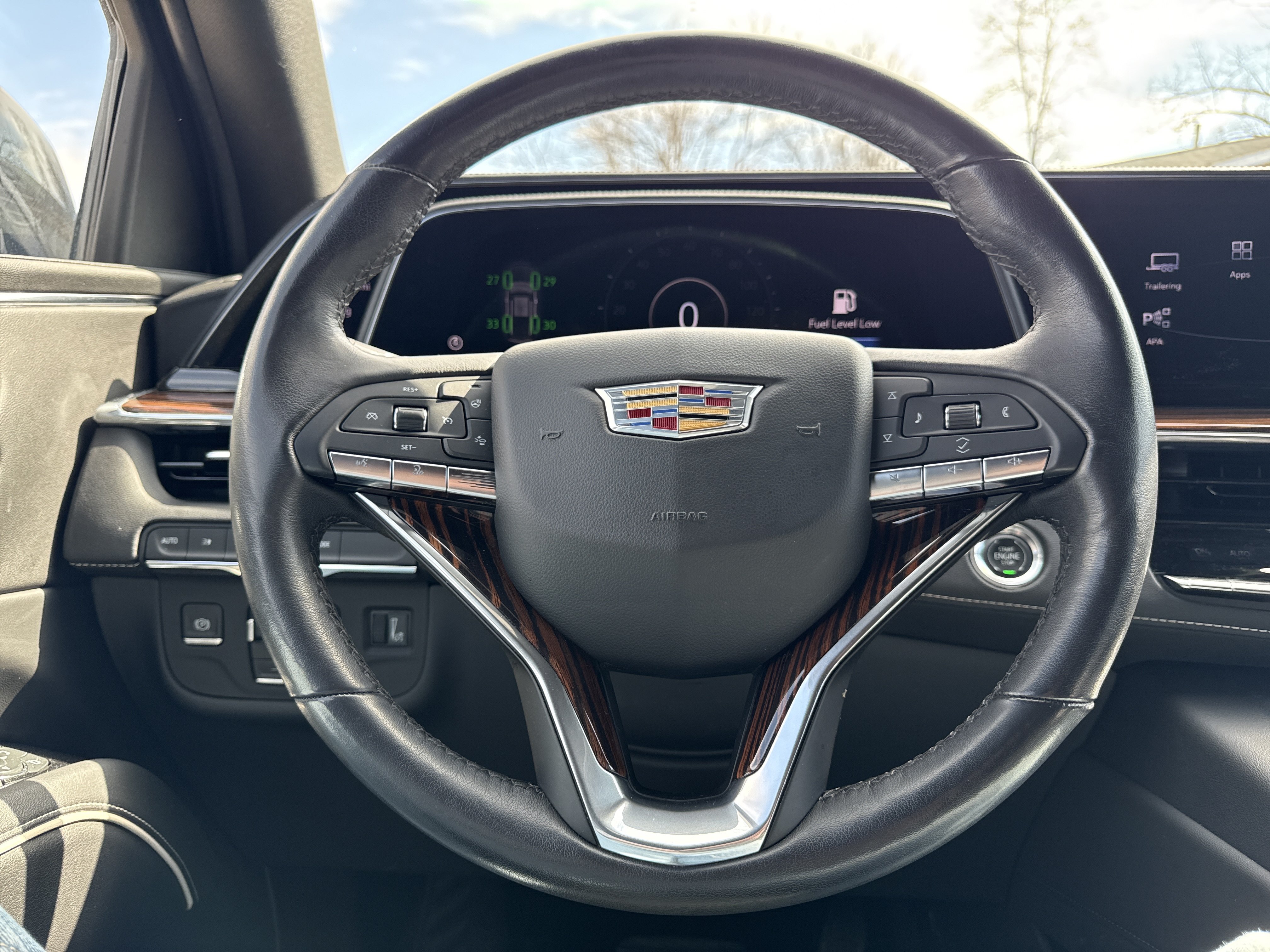 Used 2021 Cadillac Escalade Premium Luxury w/ Performance Package AWD/4WD image 30