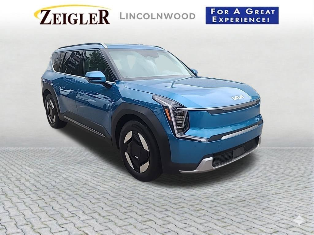 Used 2024 Kia EV9 Wind AWD/4WD image 3