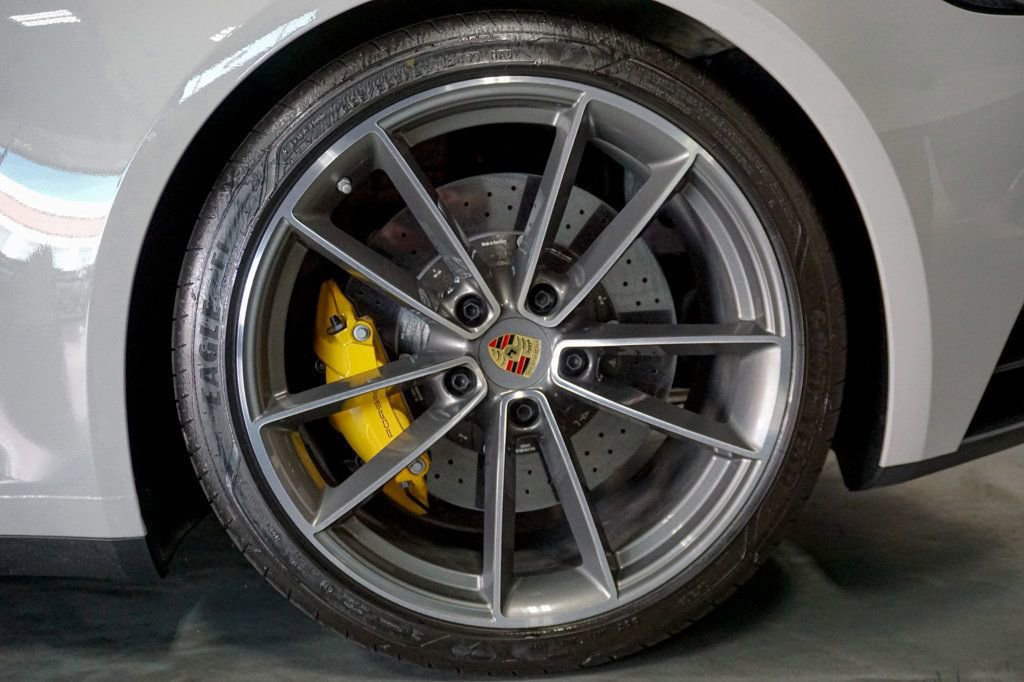 Used 2024 Porsche 911 Coupe image 35