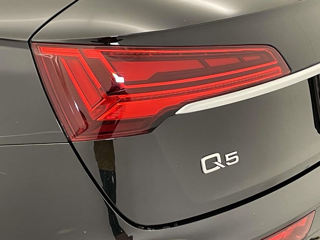 Certified 2022 Audi Q5 2.0T Premium w/ Convenience Package image 16