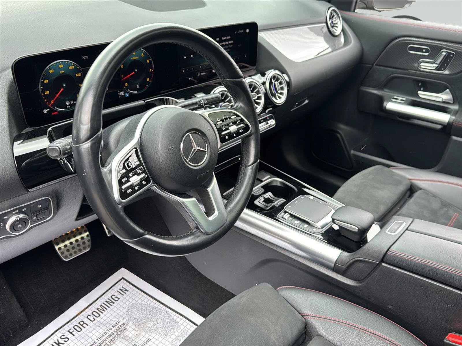 Used 2023 Mercedes-Benz GLA 250 4MATIC image 12
