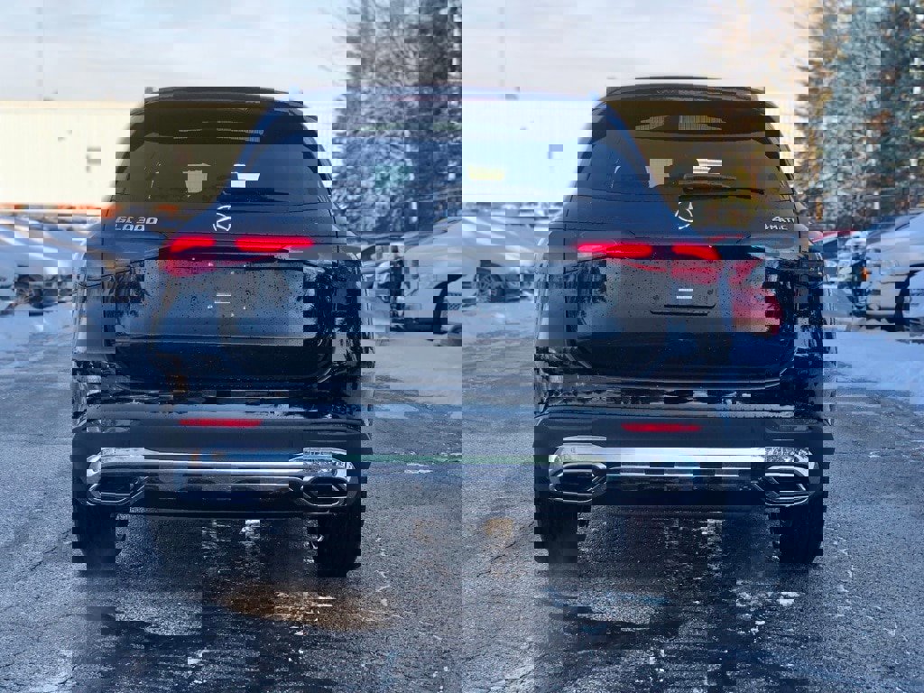 New 2026 Mercedes-Benz GLC 300 4MATIC image 5