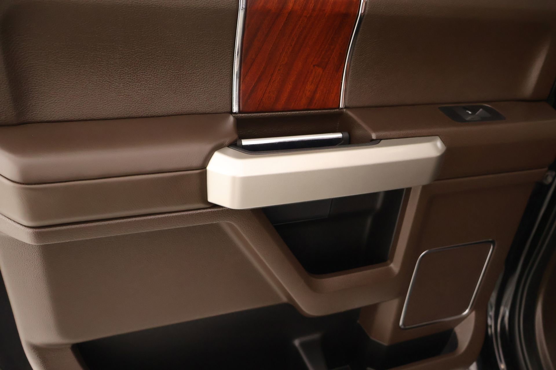 Used 2022 Ford F350 King Ranch w/ King Ranch Ultimate Package image 18