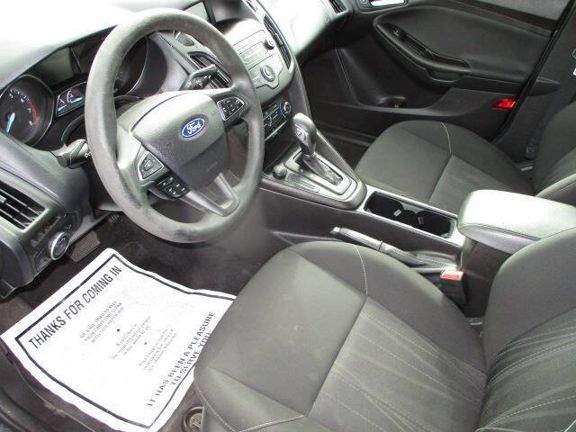 Used 2018 Ford Focus SE image 12