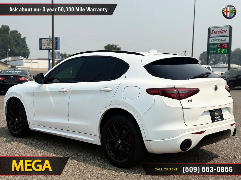 Used 2020 Alfa Romeo Stelvio Ti w/ Nero Edizione AWD/4WD image 7