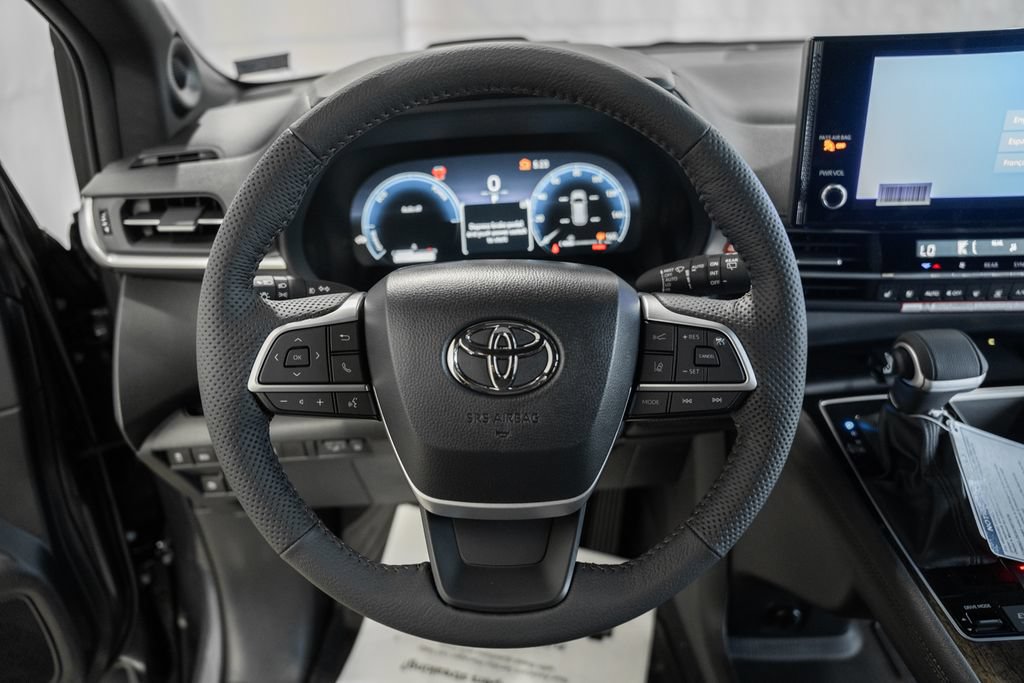 New 2026 Toyota Sienna Platinum AWD/4WD image 31