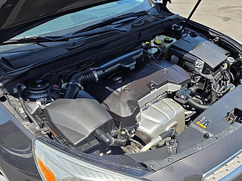 Used 2013 Chevrolet Malibu LTZ image 38