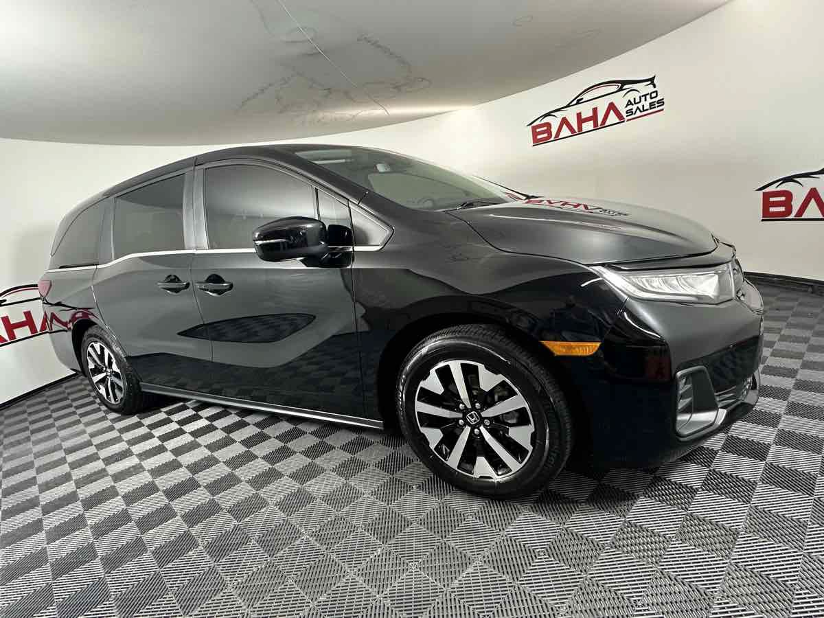Used 2025 Honda Odyssey EX-L image 13