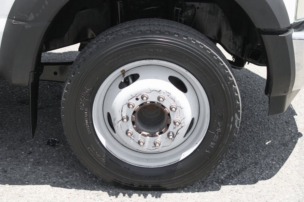 Used 2017 Ford F450 XL w/ Power Equipment Group image 39