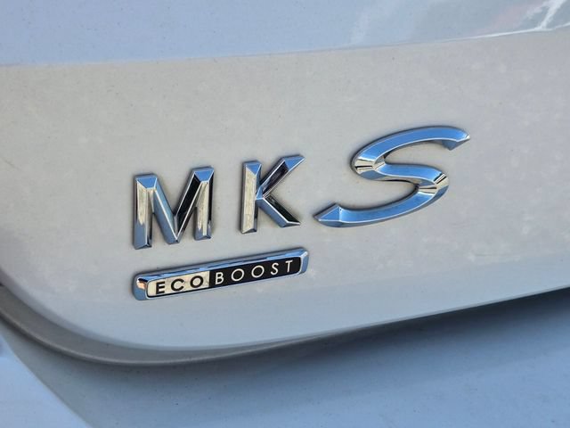 Used 2015 Lincoln MKS AWD w/ Equipment Group 201A image 17