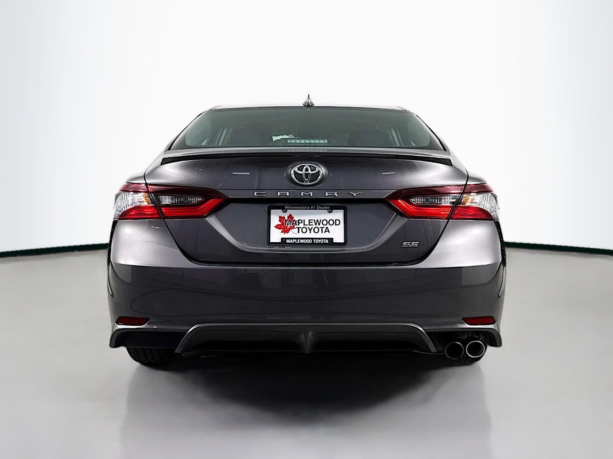 Used 2023 Toyota Camry SE FWD image 6