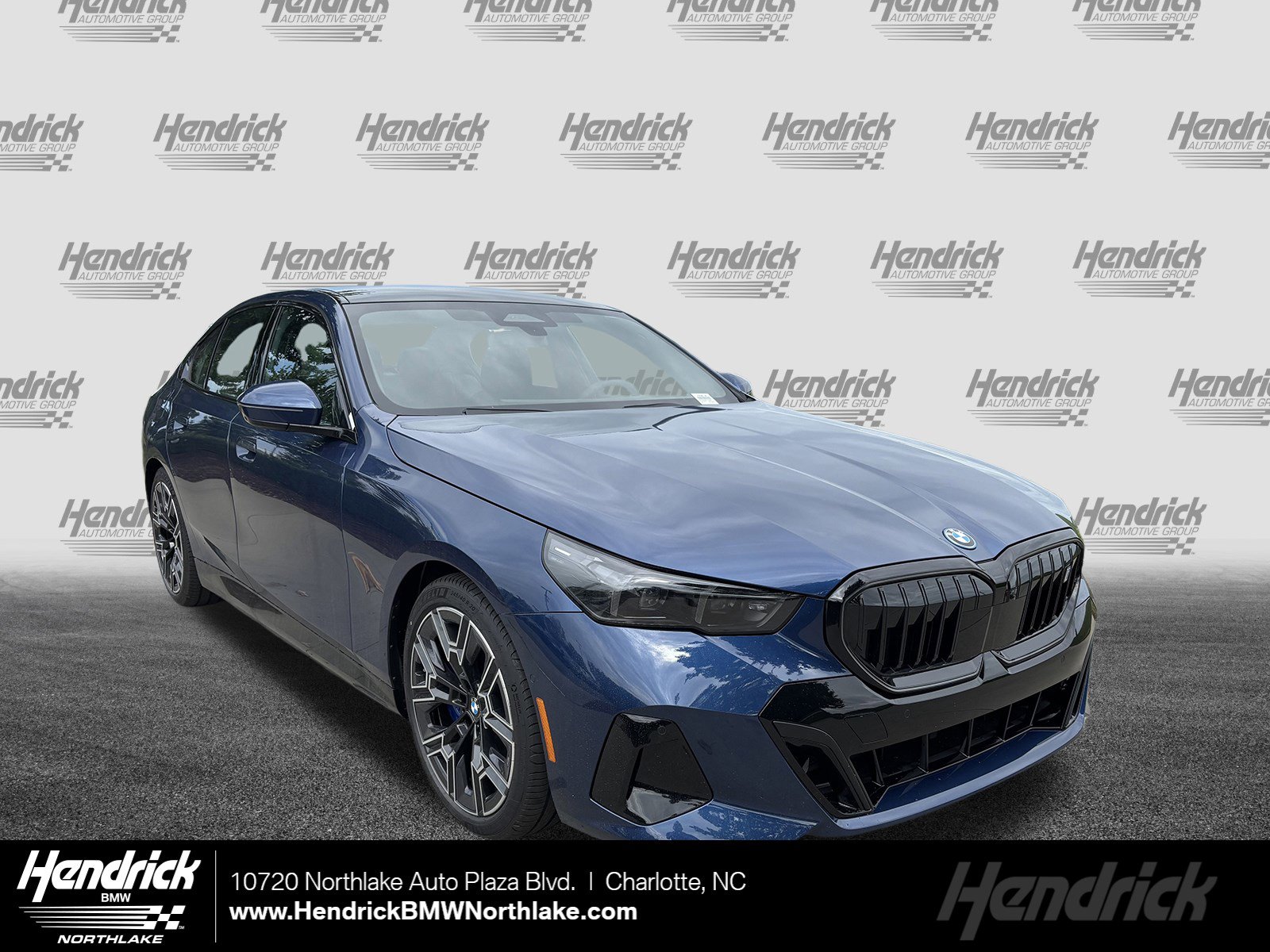 Used 2026 BMW i5 eDrive40 w/ M Sport Package image 1