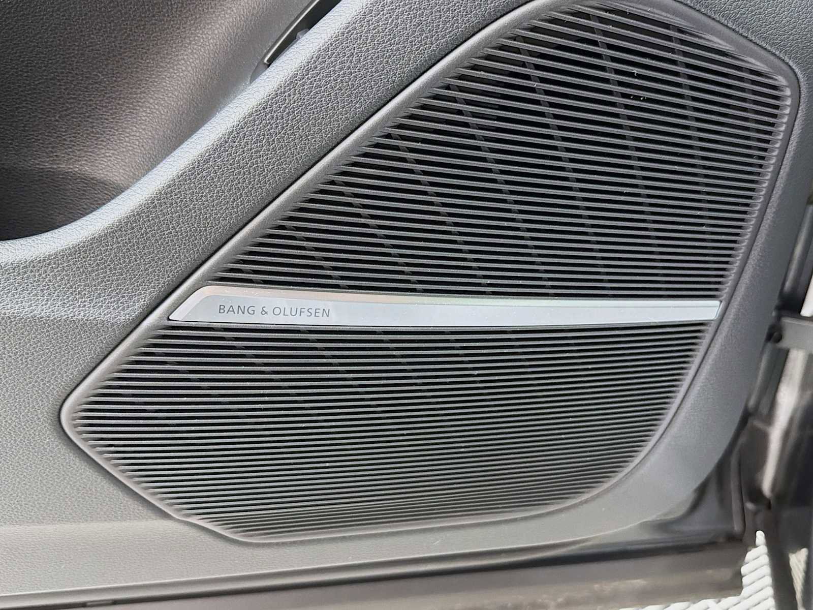 Used 2023 Audi SQ7 Premium Plus w/ Towing Package image 20