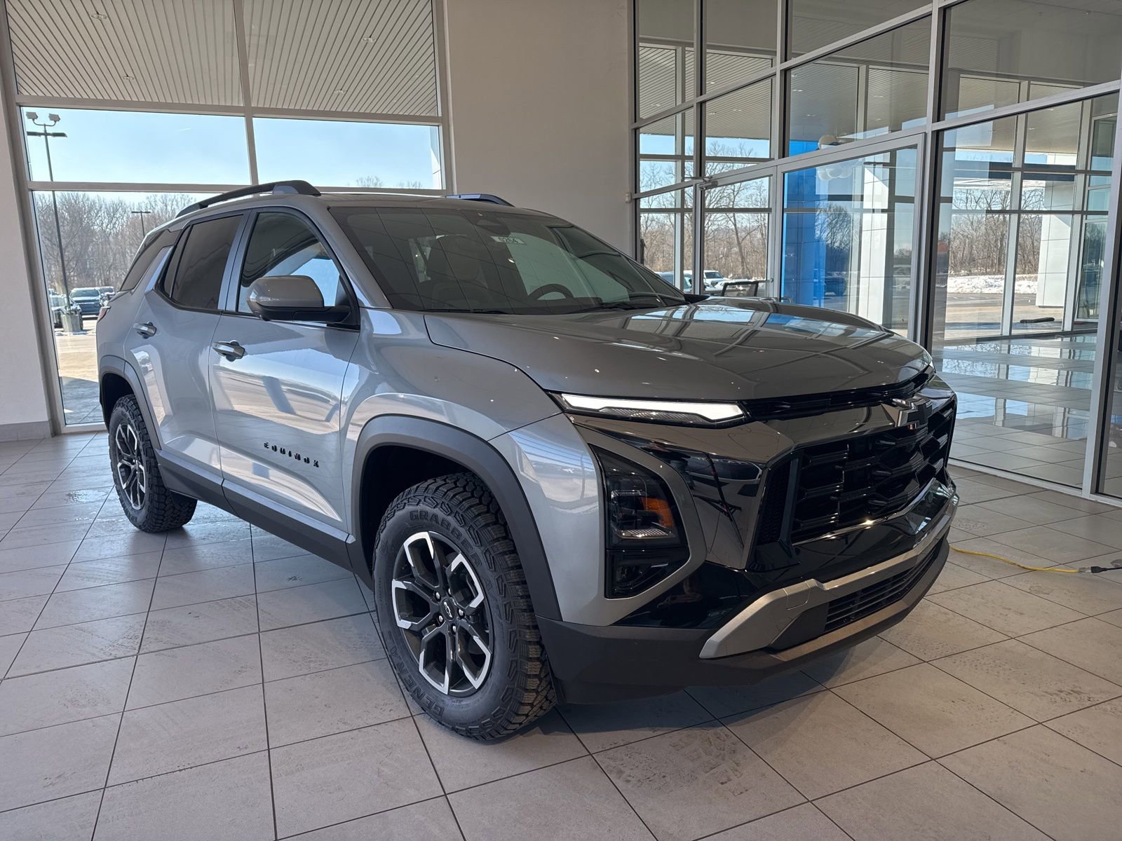 New 2026 Chevrolet Equinox ACTIV w/ Convenience Package III image 3