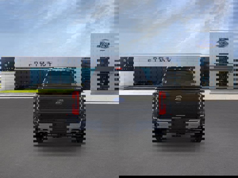 New 2026 Ford F450 XLT w/ XLT Premium Package image 5