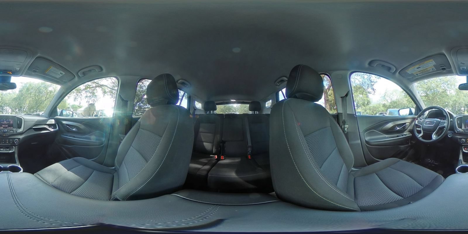 Used 2024 GMC Terrain SLE FWD image 50
