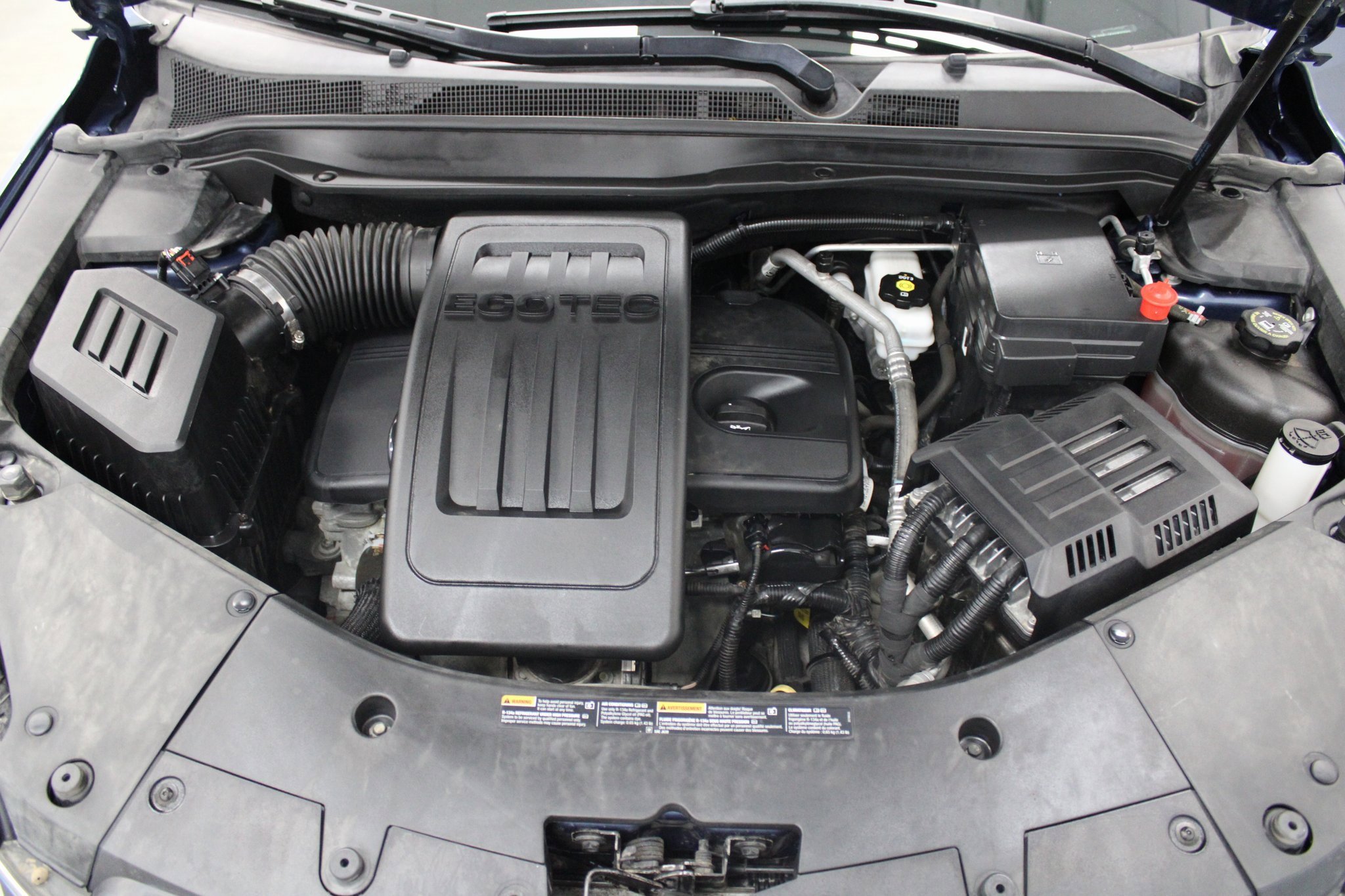 Used 2016 Chevrolet Equinox LTZ w/ Enhanced Convenience Package image 10