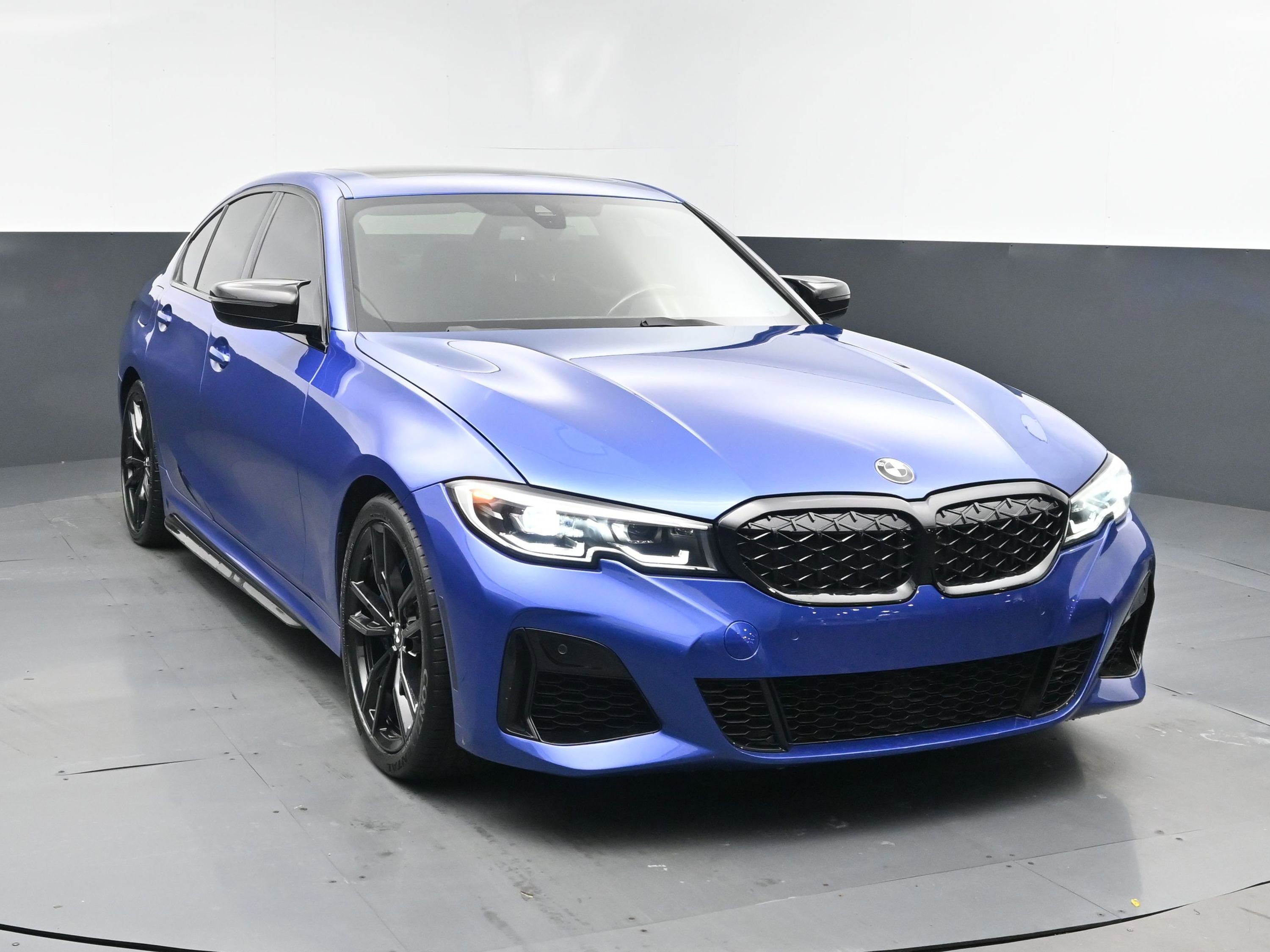 Used 2020 BMW M340i w/ Premium Package image 2