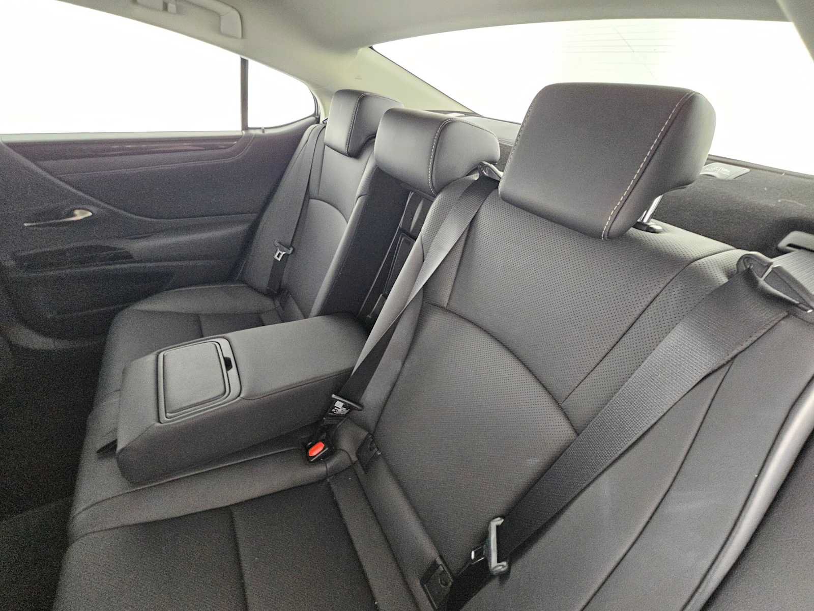 Used 2022 Lexus ES 350 w/ Accessory Package 2 FWD image 26