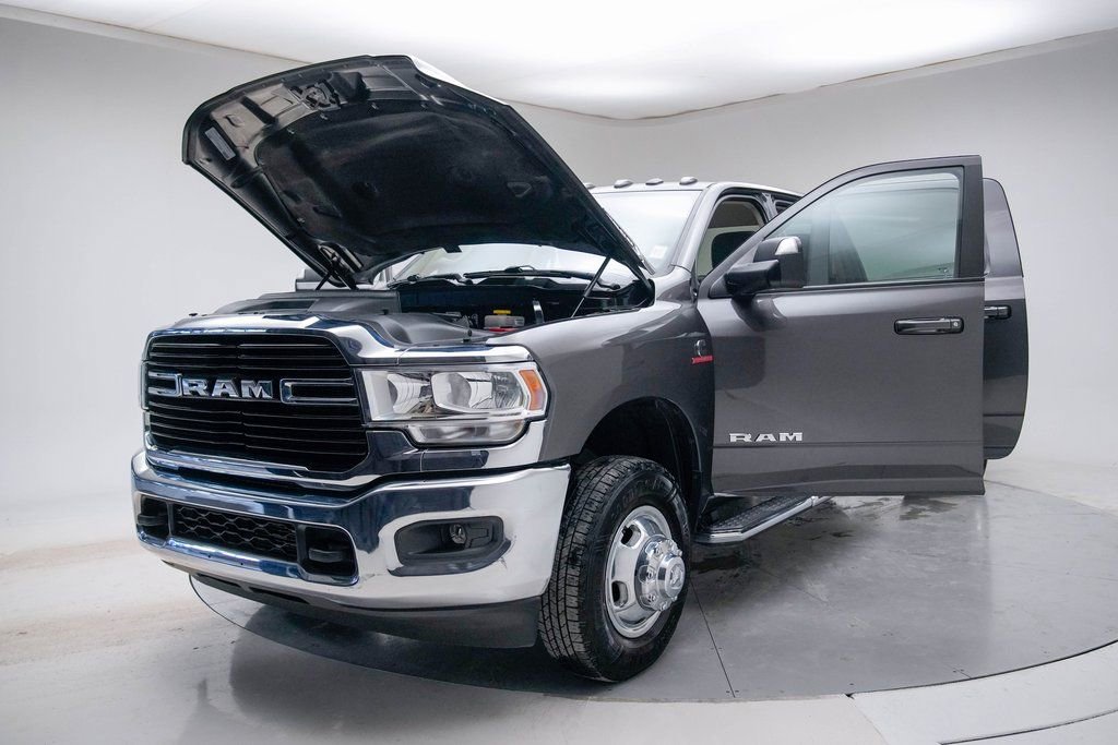 Used 2020 RAM 3500 Big Horn w/ Level 1 Equipment Group image 17