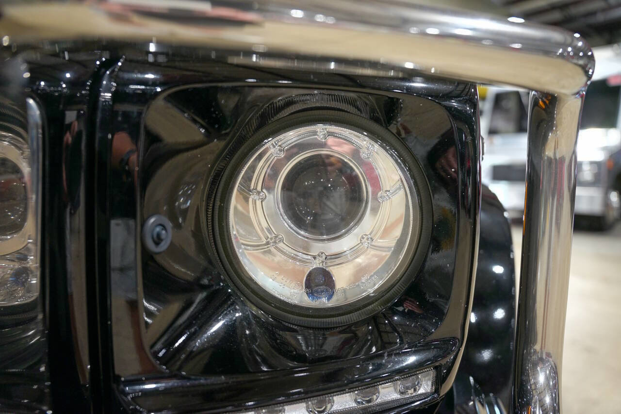 Used 2014 Mercedes-Benz G 63 AMG 4MATIC image 36