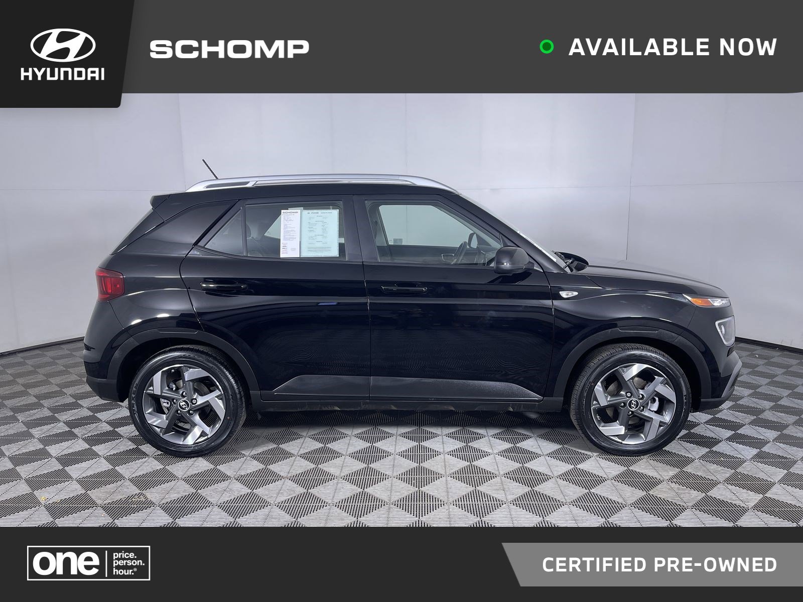 Certified 2024 Hyundai Venue SEL image 1