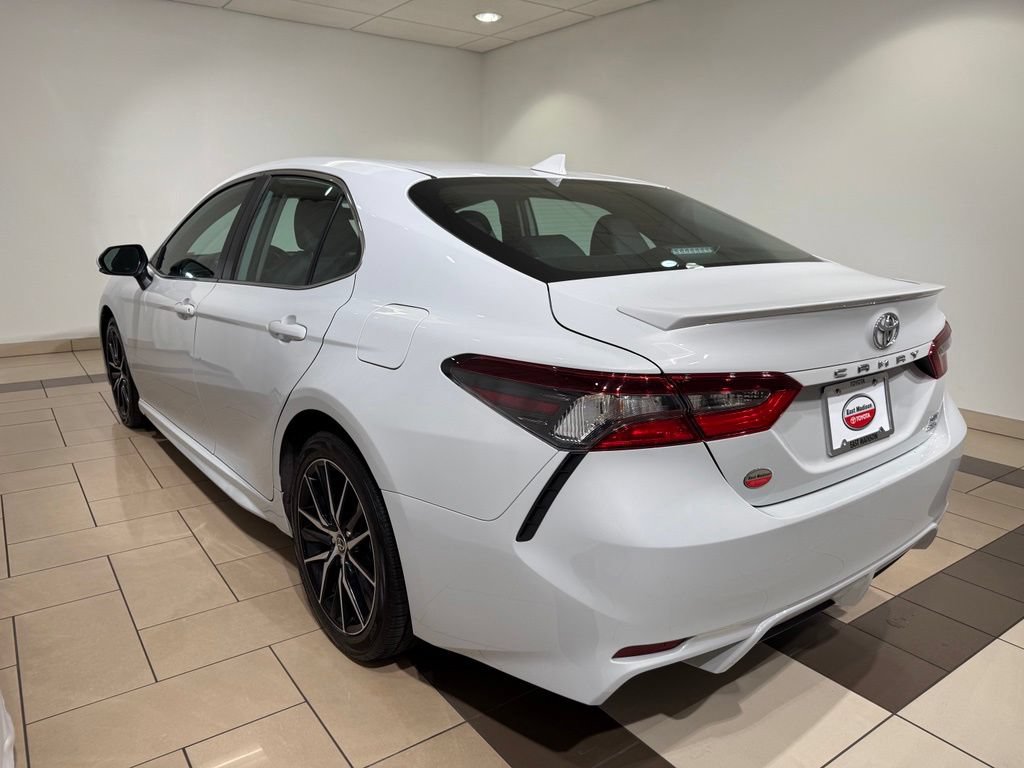 Certified 2023 Toyota Camry SE AWD/4WD image 3