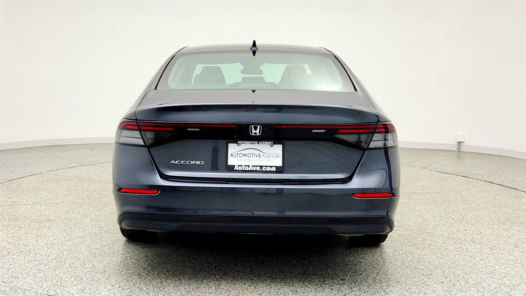 Used 2024 Honda Accord EX image 6