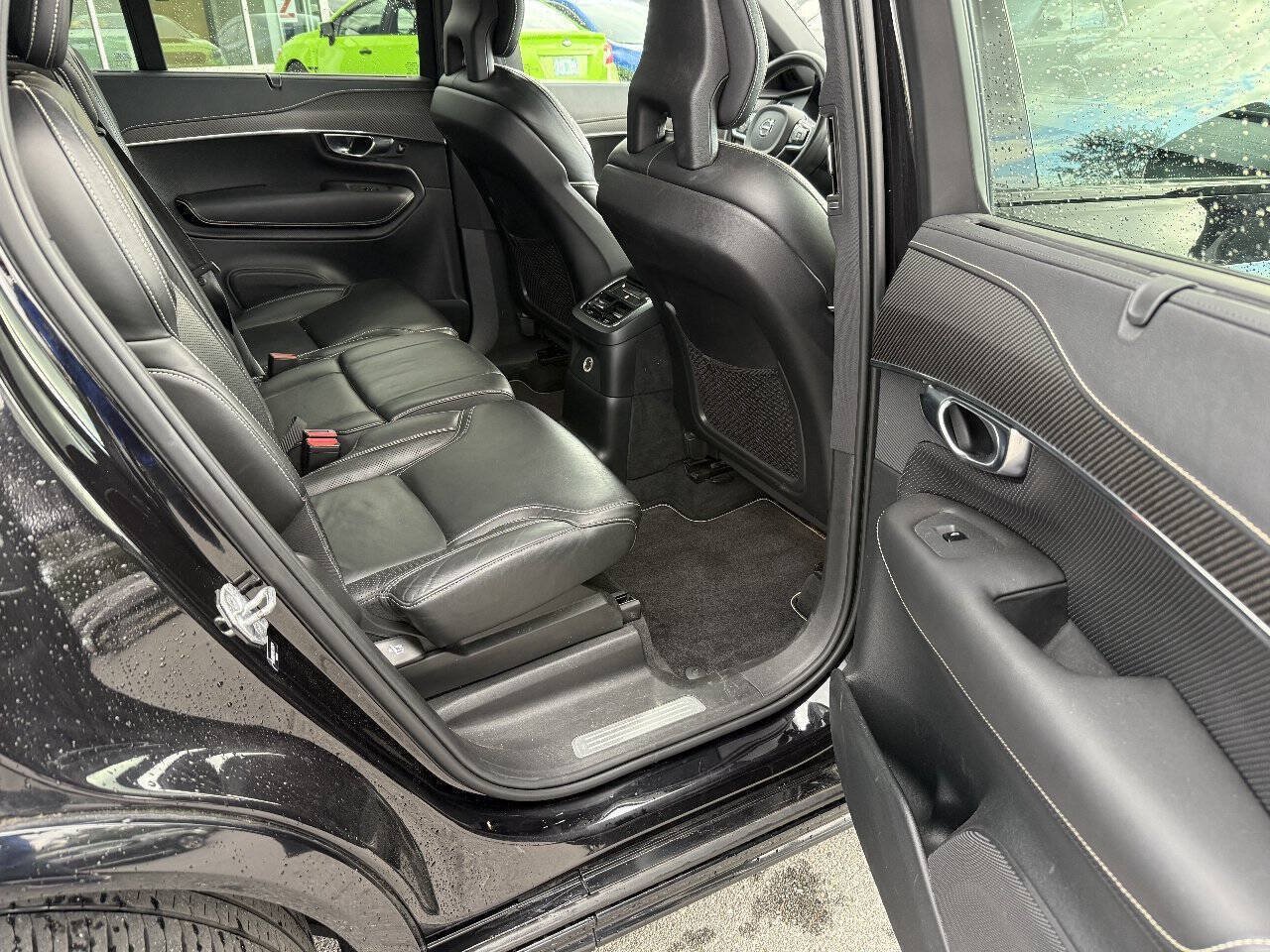Used 2020 Volvo XC90 T8 R-Design w/ Protection Package Premier AWD/4WD image 10