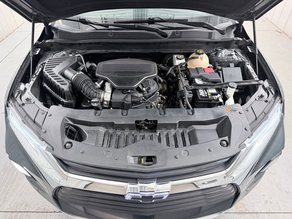 Used 2019 Chevrolet Blazer LT w/ Sound & Technology Package FWD image 49