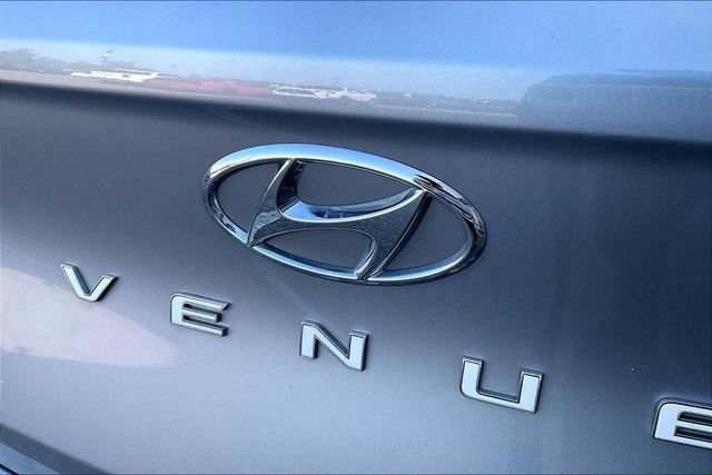 Certified 2024 Hyundai Venue SEL FWD image 14