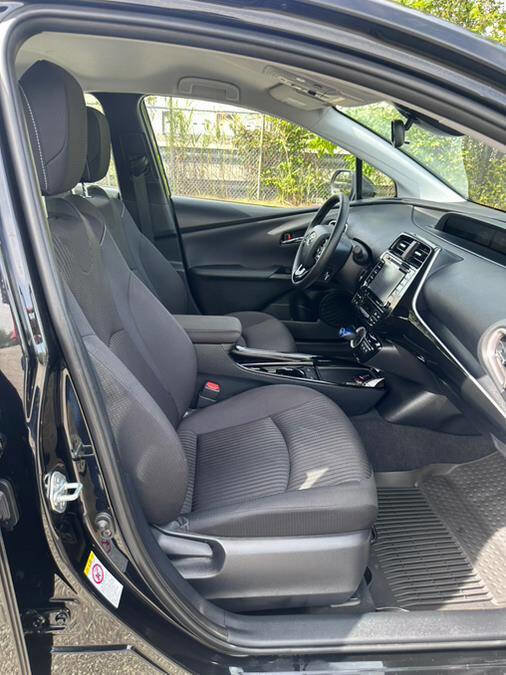 Used 2022 Toyota Prius Prime LE image 20