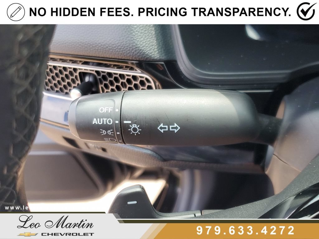 Used 2025 Honda Civic Sport image 28
