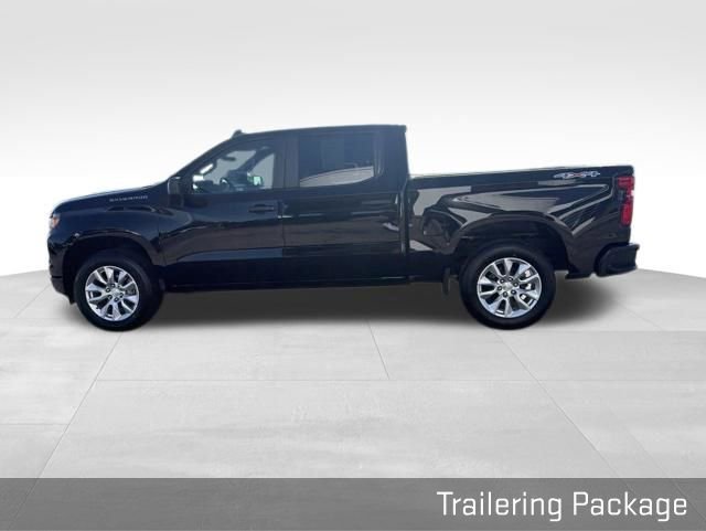 Used 2023 Chevrolet Silverado 1500 Custom AWD/4WD image 9