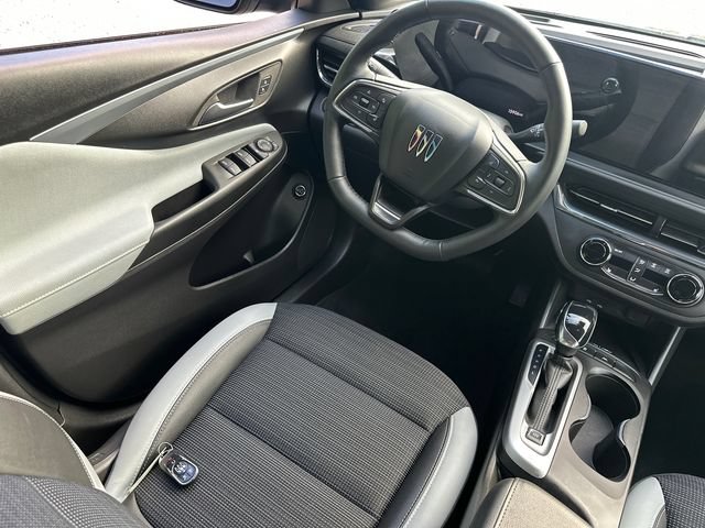 Used 2025 Buick Envista Preferred w/ Convenience I Package FWD image 18