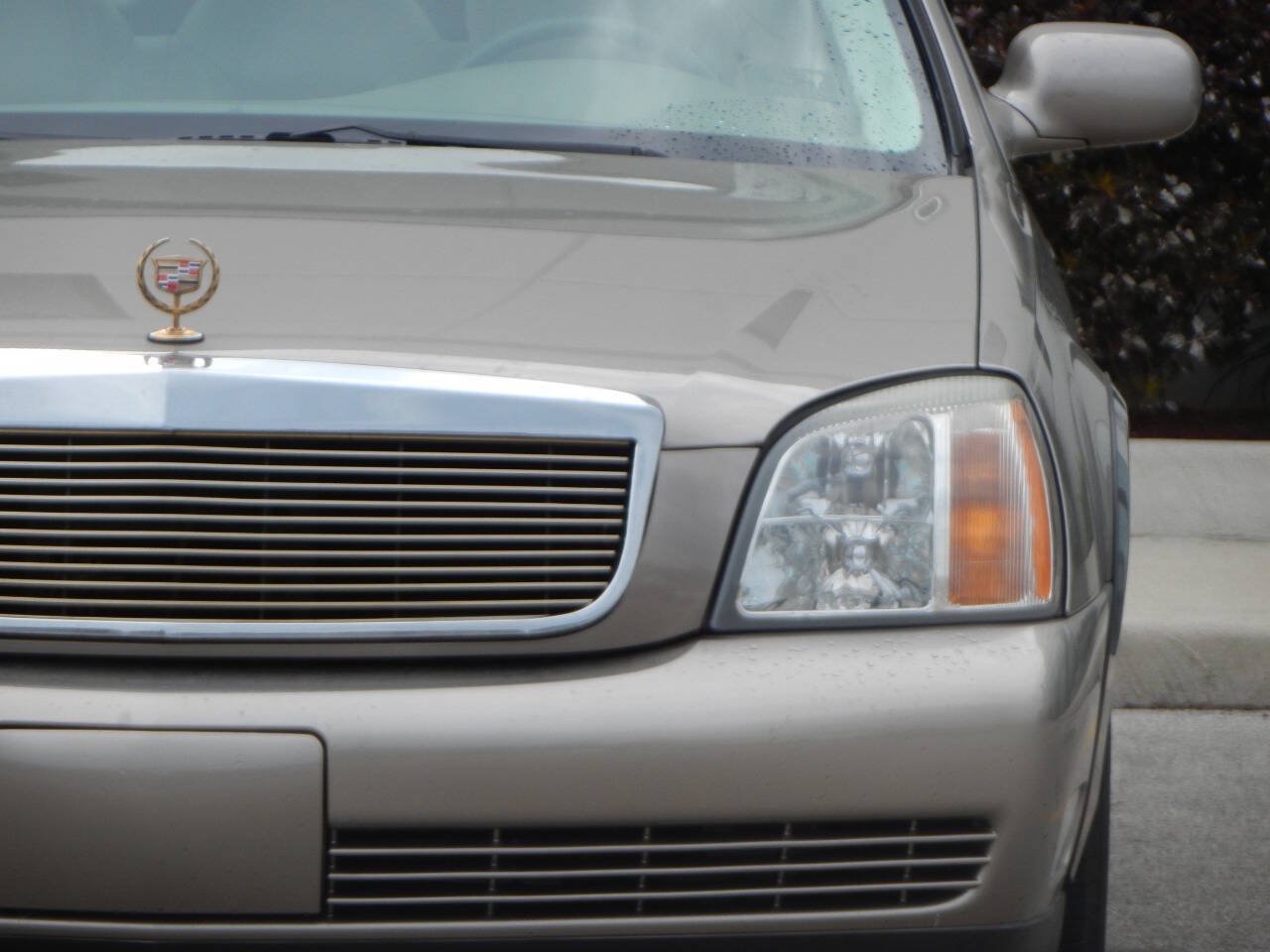 Used 2002 Cadillac De Ville FWD image 9