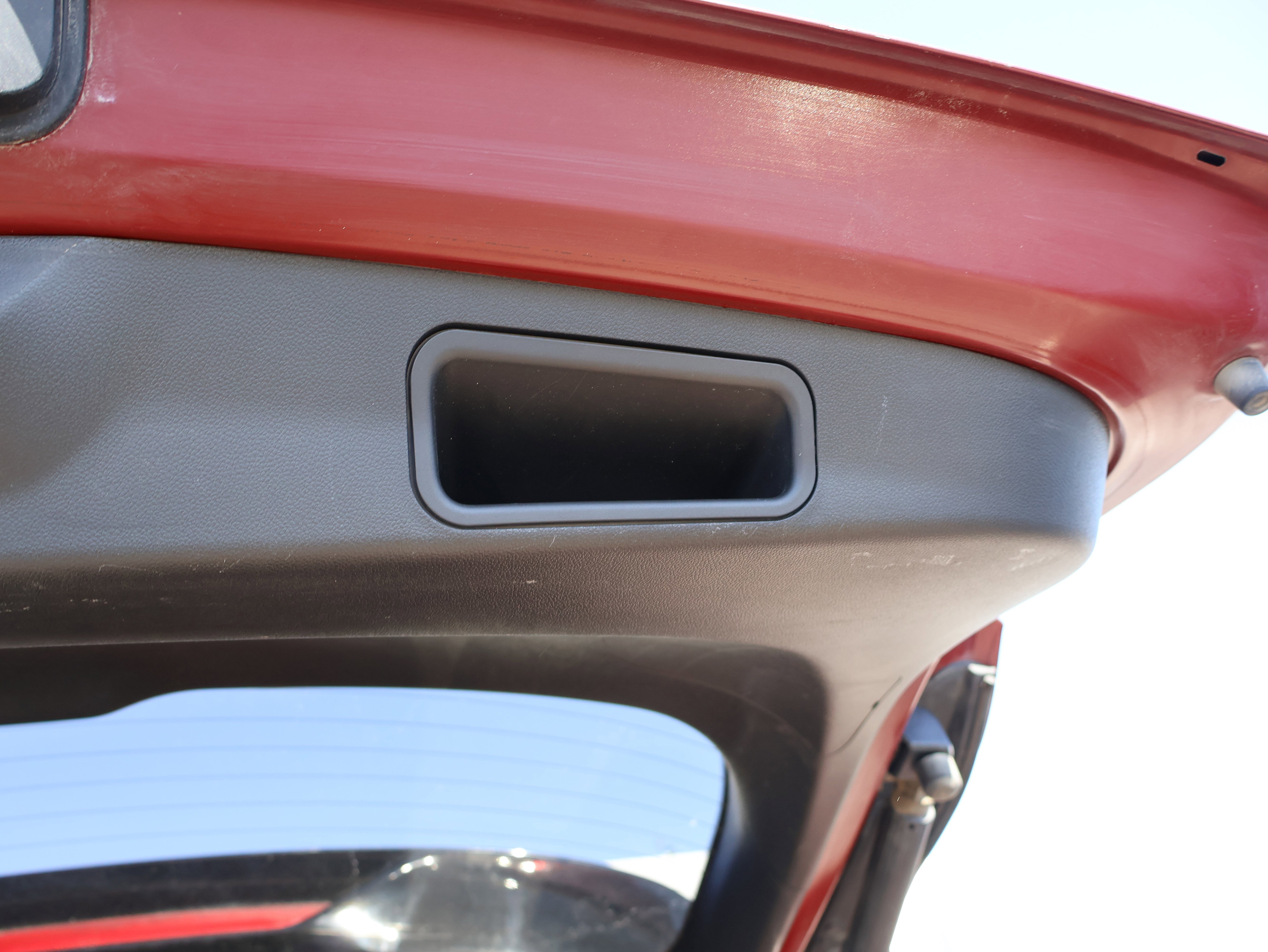 Used 2022 Chevrolet TrailBlazer RS w/ Sun and Liftgate Package image 18