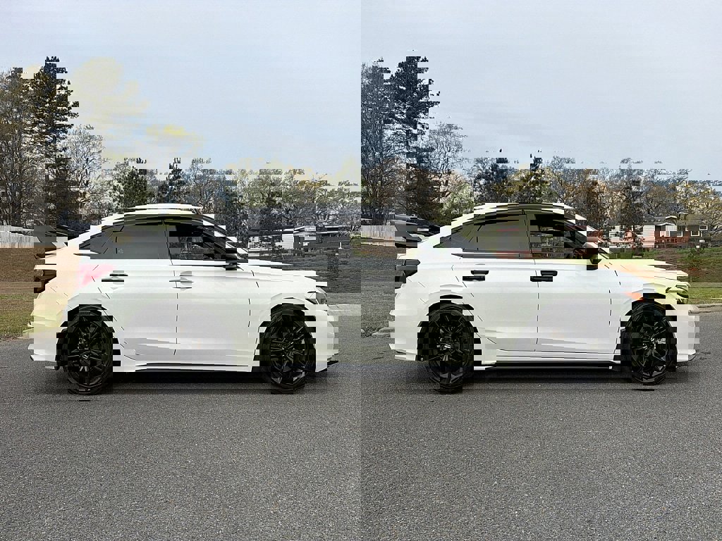 Used 2025 Honda Civic Si image 2