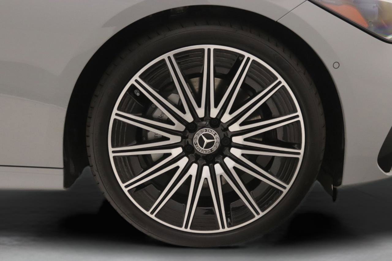 New 2026 Mercedes-Benz CLE 300 4MATIC Coupe image 10