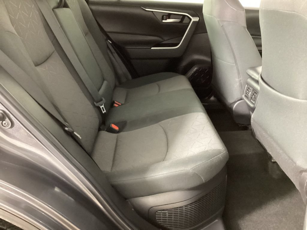 Used 2023 Toyota RAV4 XLE AWD/4WD image 25
