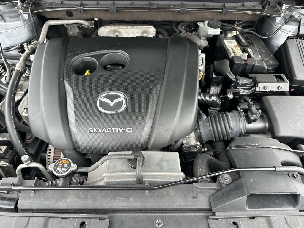 Used 2021 MAZDA CX-5 Touring image 11