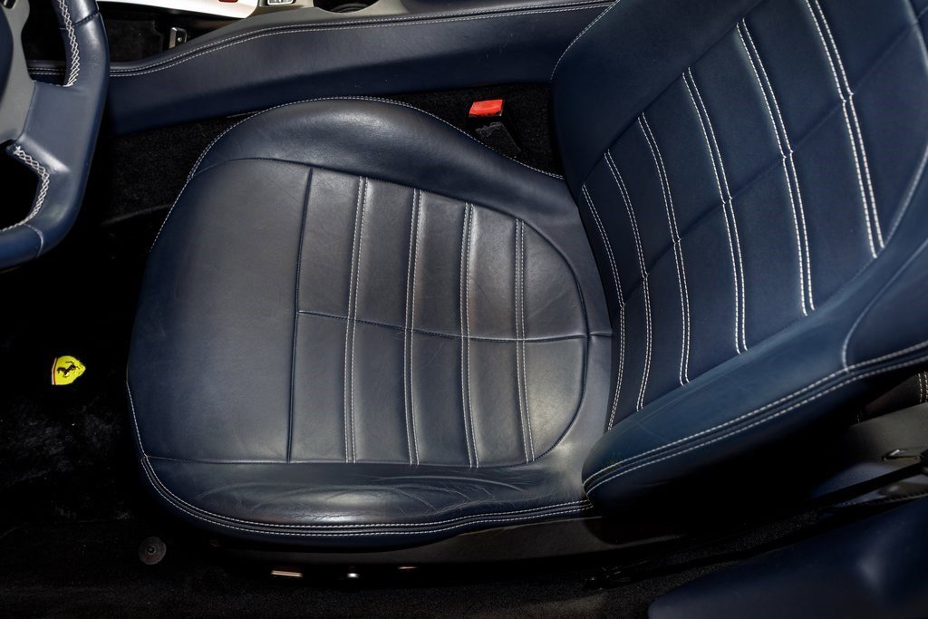 Used 2016 Ferrari California T image 19