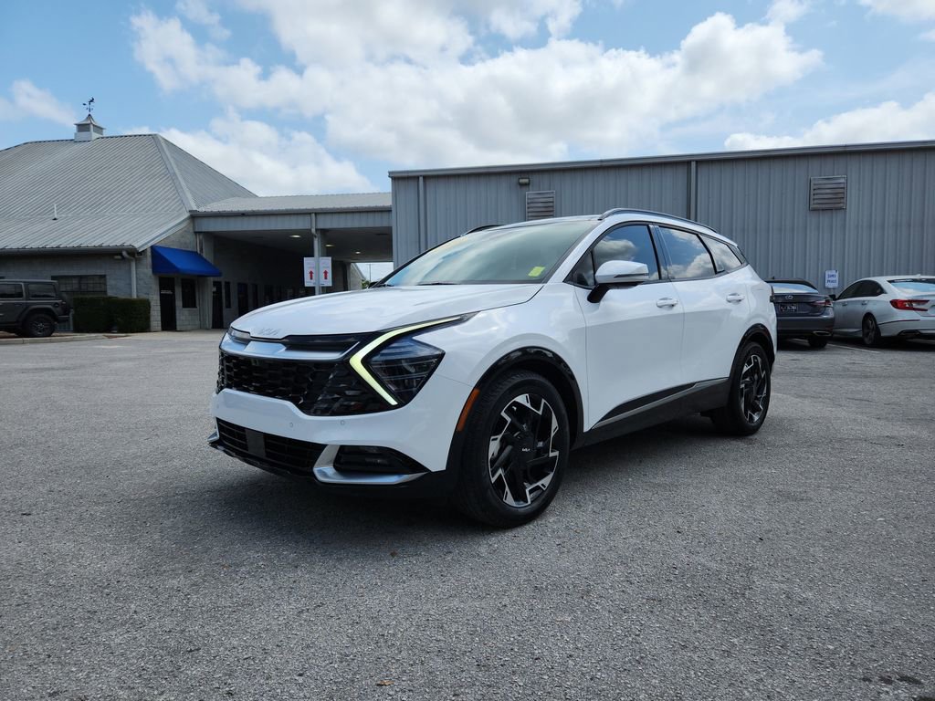 Used 2023 Kia Sportage SX image 2