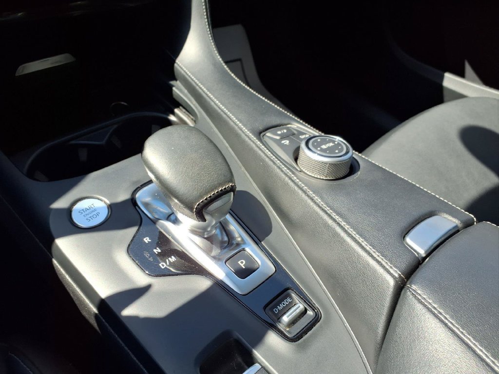 Used 2021 INFINITI QX50 Luxe AWD/4WD image 5