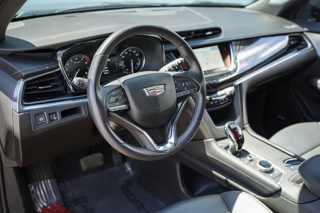 Used 2024 Cadillac XT6 Premium Luxury FWD image 20