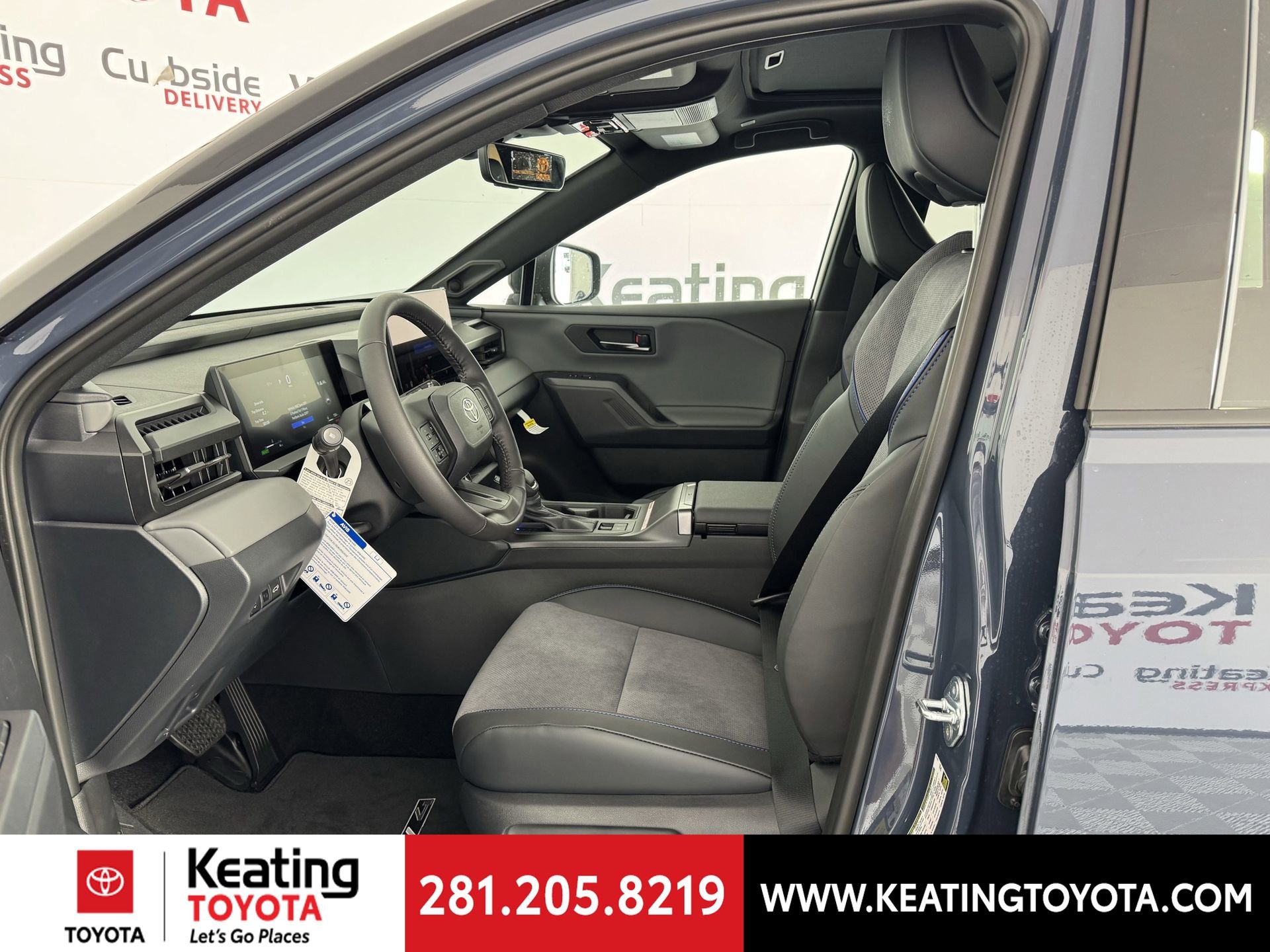 New 2026 Toyota RAV4 XSE AWD/4WD image 5